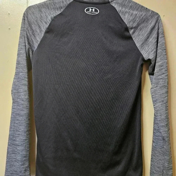 Under Armour Half Zip - Picture 3 of 4